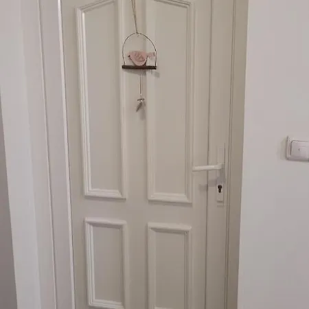 Lejlighed Koeteles Eger